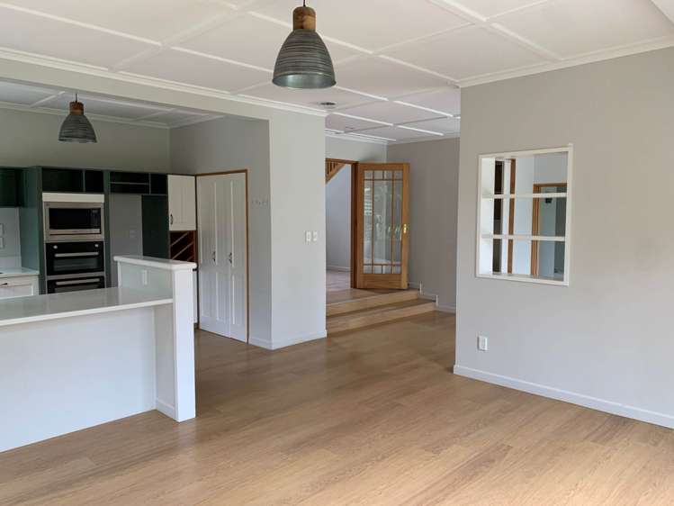 69 Croft Lane Riverhead_8