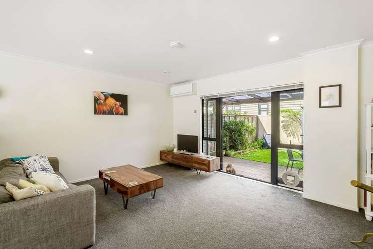 11/3 Ambrico Place New Lynn_7