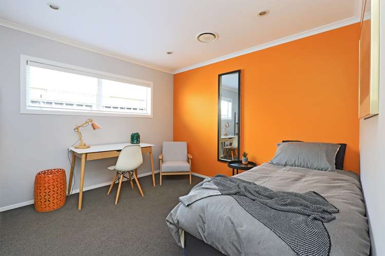 6 Begley Place Frimley_12