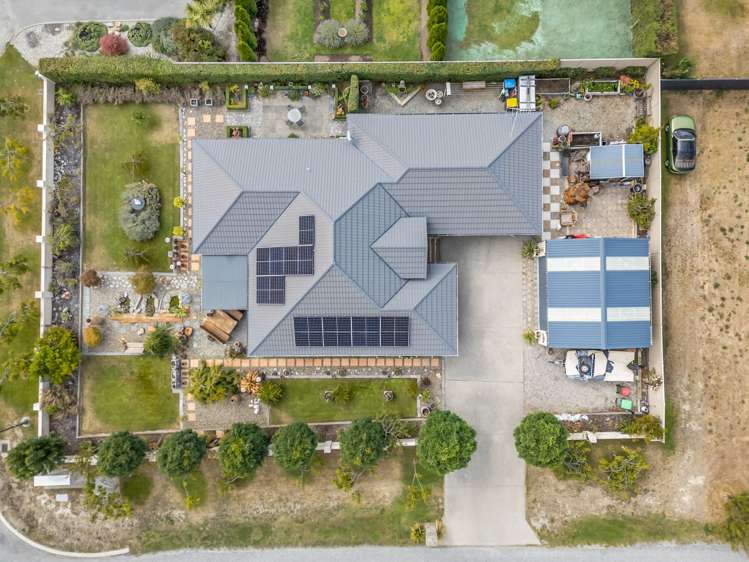 10 Ethereal Crescent Cromwell_25