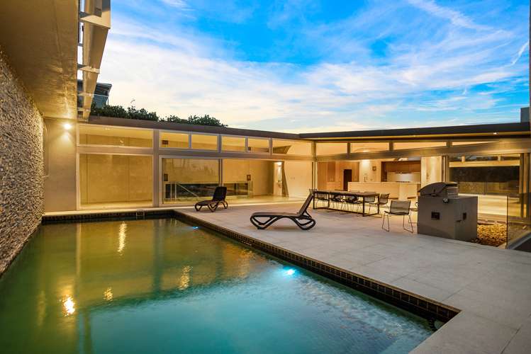 244 Hurstmere Road Takapuna_3