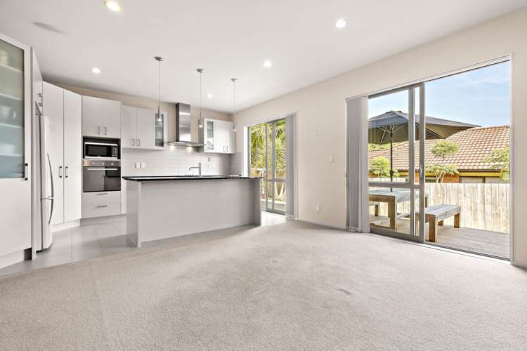 27 Barwick Place Stanmore Bay_5