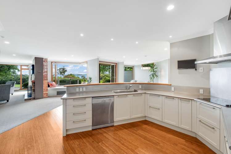 247 Broomfields Road Whitford_11