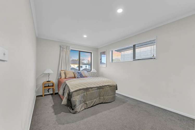 10 Fong Road Flat Bush_26