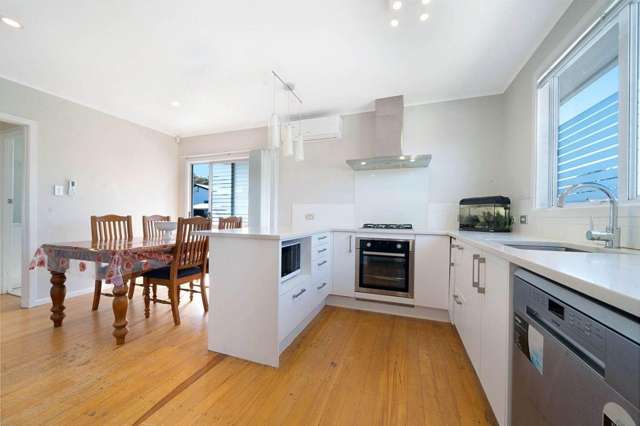29 Don Buck Road Massey_3