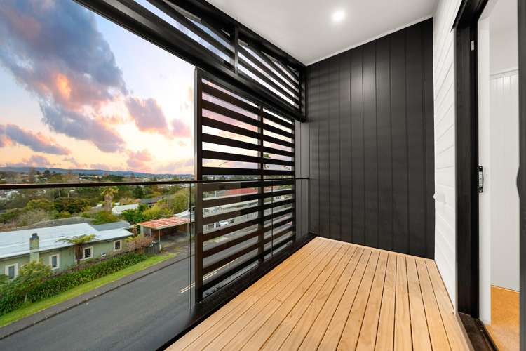 Lot 2-4/42 Captain Scott Road Glen Eden_8