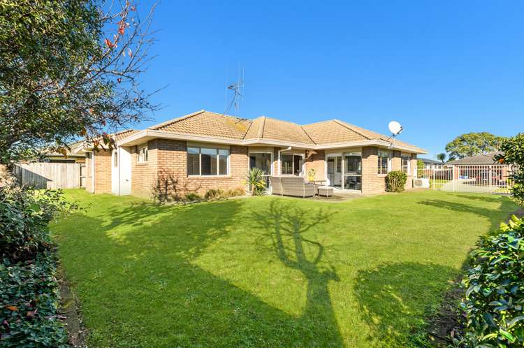 6 Poinsettia Place_0