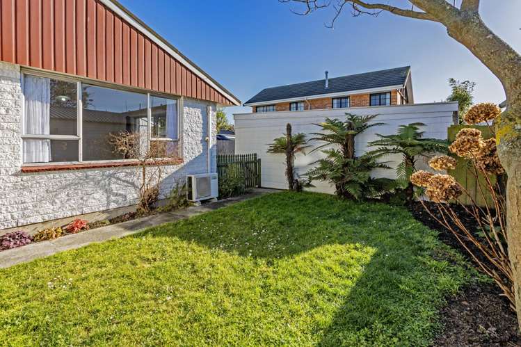 4/24 Champion Street Edgeware_11