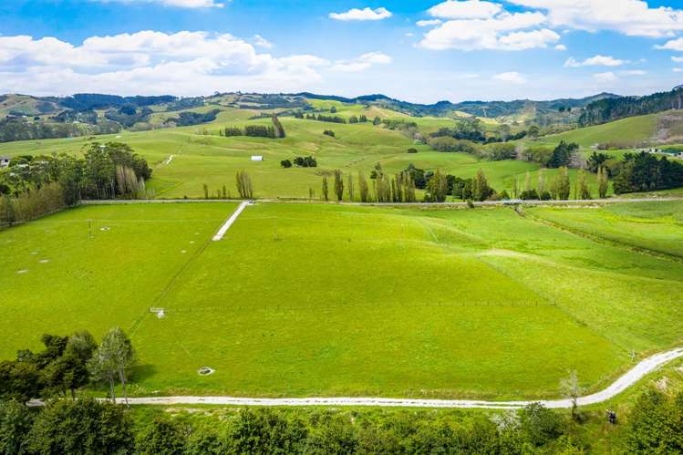 331 West Coast Road Makarau_9