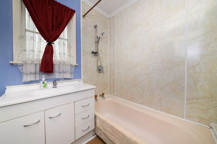 11 Rira Street Marton_25