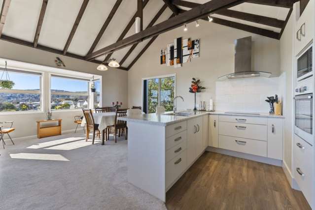 8 Newall Avenue Stoke_2