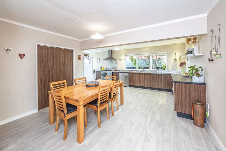 95 Lincoln Road Springvale_4