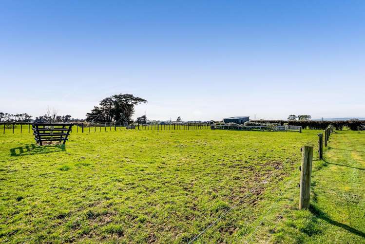 60 Monmouth Road Pembroke_41