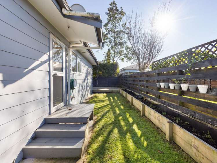 128b Albert Street Hamilton East_17