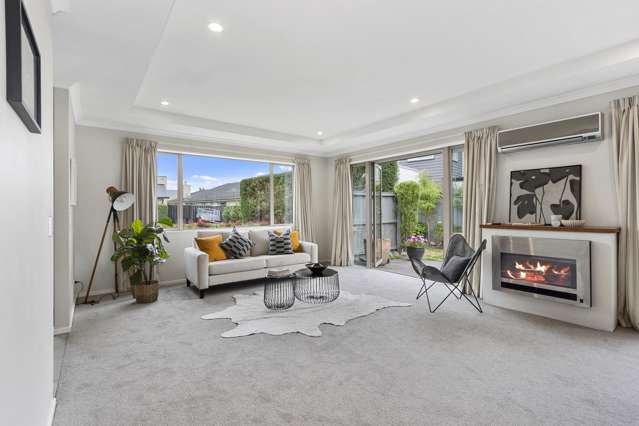 14 Riverbank Road Northwood_1