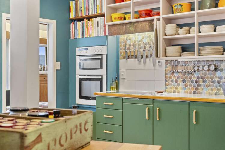 26 Gurney Road Kelson_8