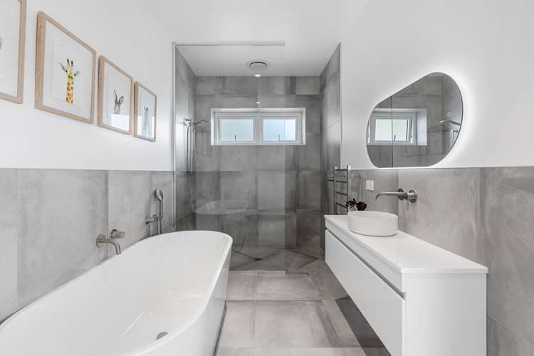 30 Pacific Cliffs Drive Gulf Harbour_17