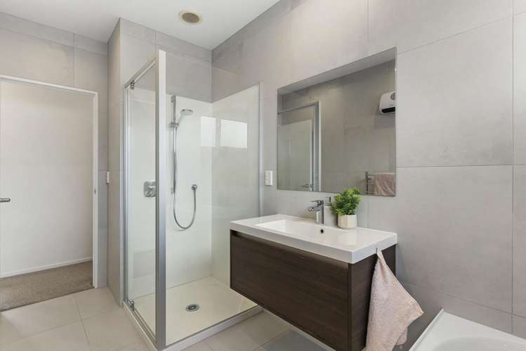 21 Waituarua Drive Takanini_20