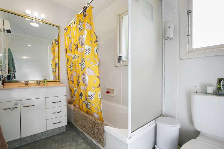 12 Bell Crescent Concord_9