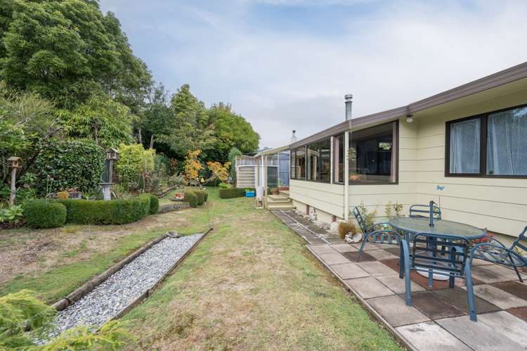 2/10 Cawthron Crescent Annesbrook_17