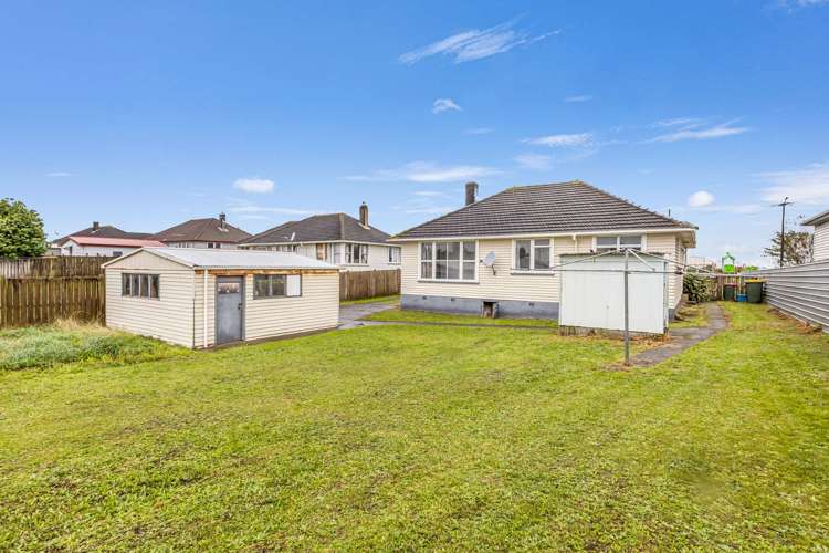12 McGuire Street Hawera_20