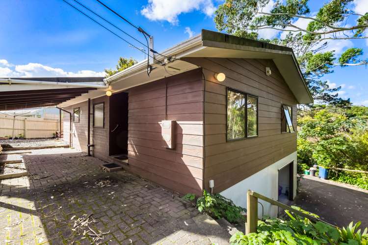 1/52 Cresta Avenue Beach Haven_34