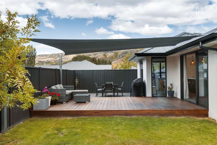 8 Searle Drive Cromwell_13