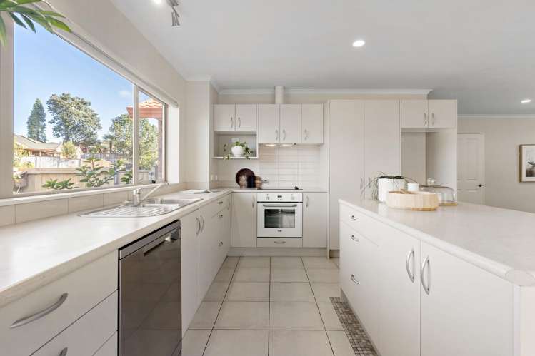 27 Red Hibiscus Road Stanmore Bay_8