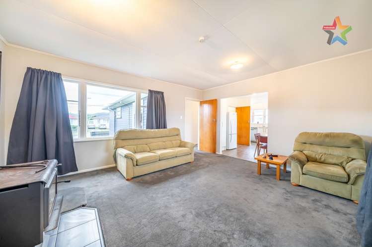 43 Russell Road Wainuiomata_10