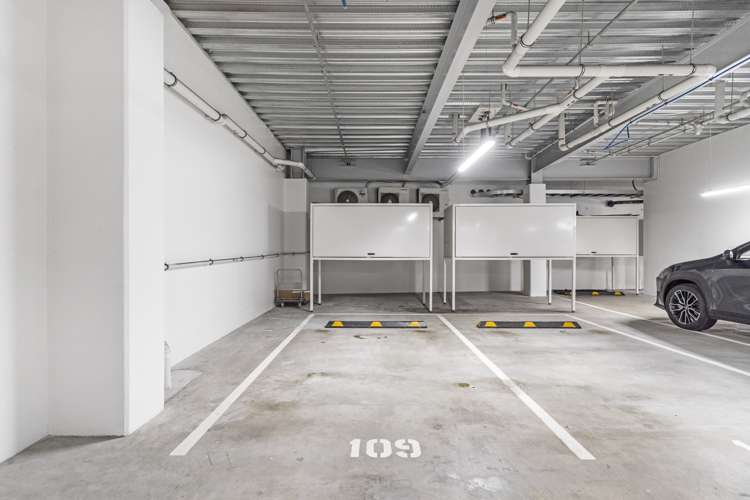 205/223B Green Lane West Epsom_22