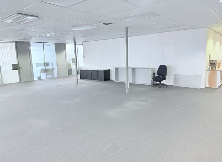 359 Lincoln Road Addington_5