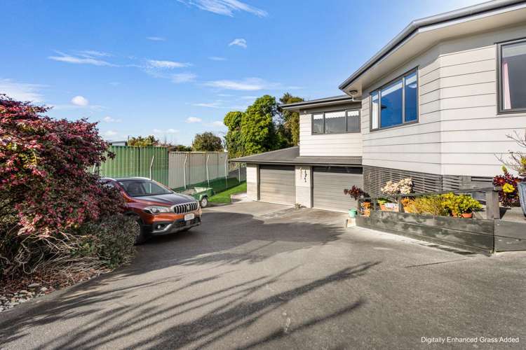 3 Russell Street Marton_21