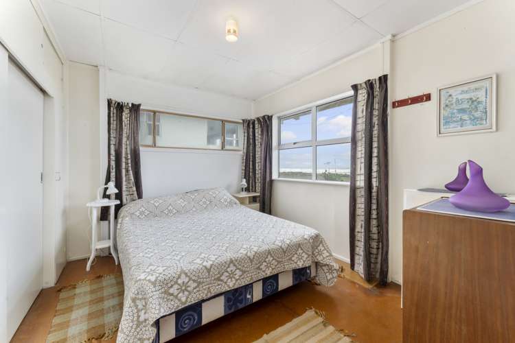 224 Marine Parade Otaki Beach_8