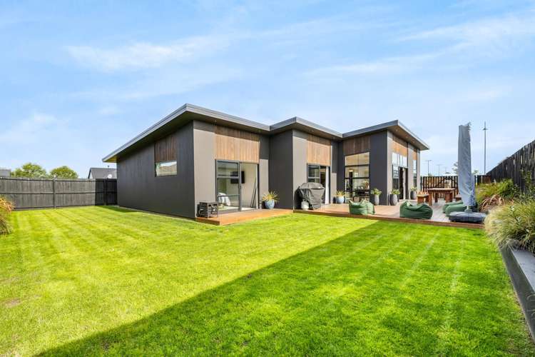 13 Russ Drive Lincoln_21