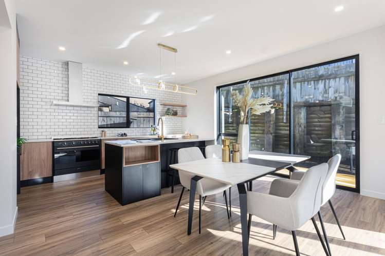 26 Sari Place Massey_5