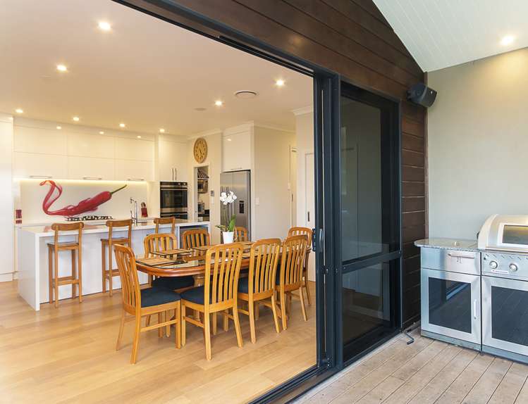 407 Upper Queen Street Pukekohe_6