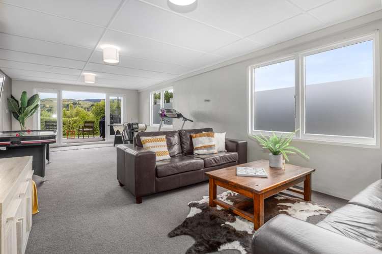 4 Lane Crescent Tawa_15