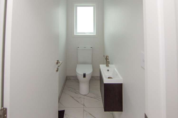 86 Bridge Street, Relocatable House Only Bulls_5