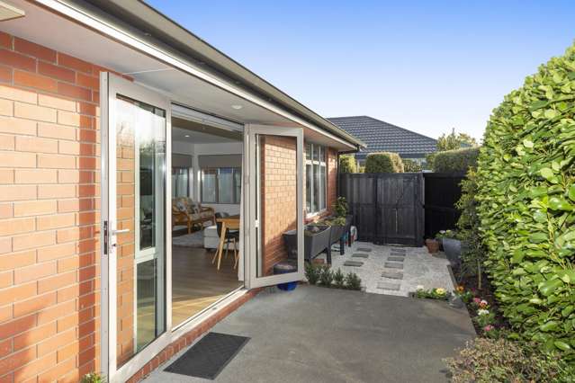 2/36 Tuckers Road Redwood_1