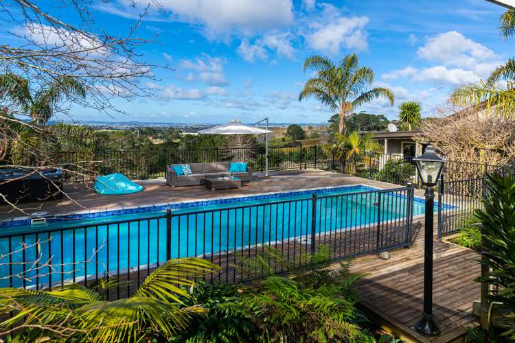 635 Ridge Road Riverhead_16