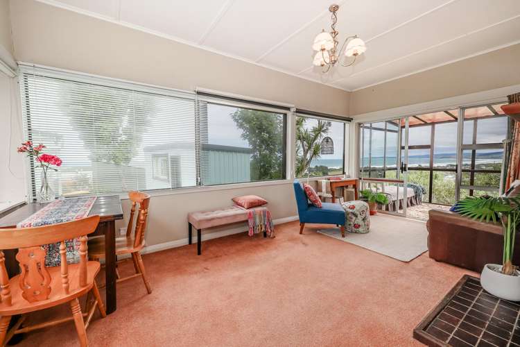 8 Scroggs Hill Road Brighton_9