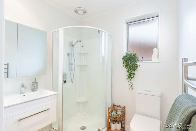 13 Chichester Drive Pinehaven_11