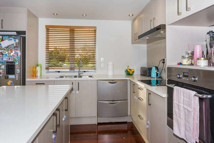 34 Kiteroa Terrace Rothesay Bay_6