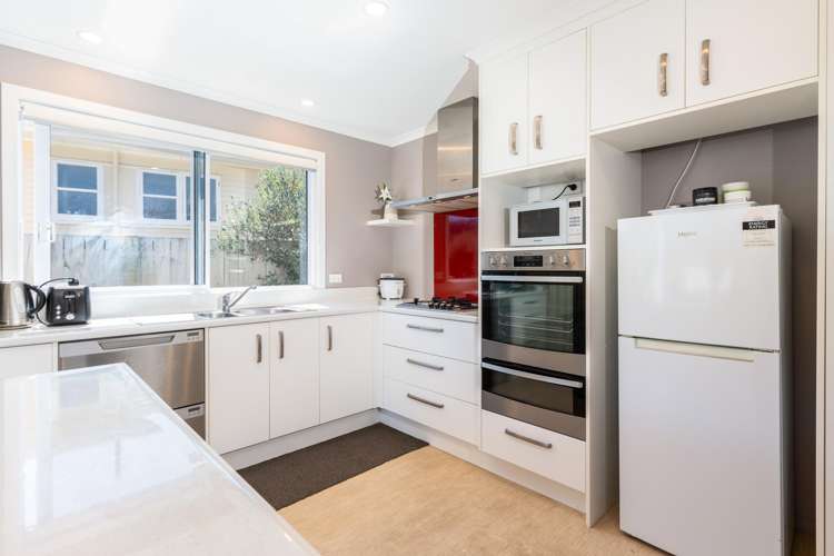 10 Larsen Crescent Tawa_5