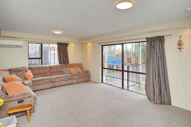 9 Saint Lukes Street Woolston_3