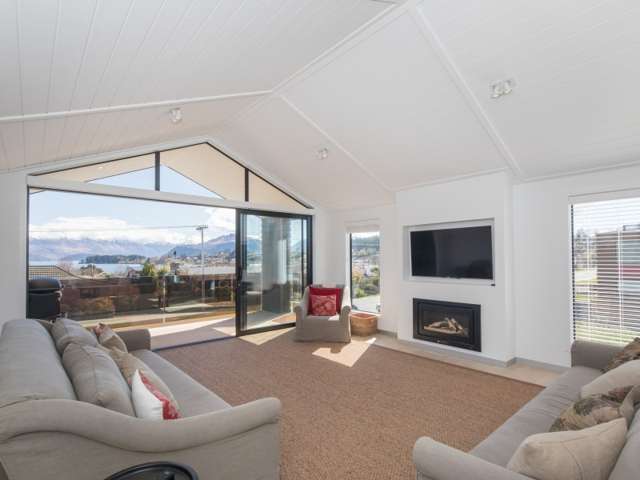 82 Warren Street Wanaka_1