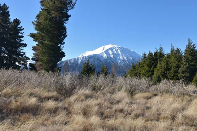 80 Ohau Drive Lake Ohau_4