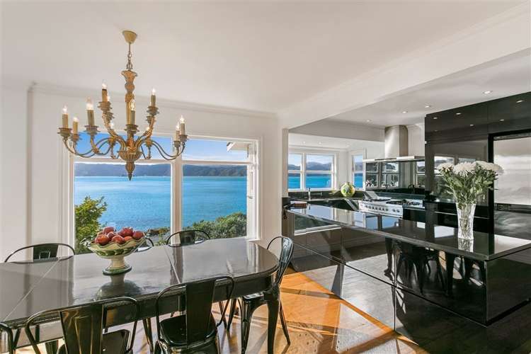 379 Karaka Bay Road Karaka Bays_3