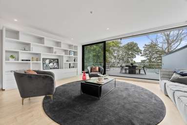 17/258 Hurstmere Road_4