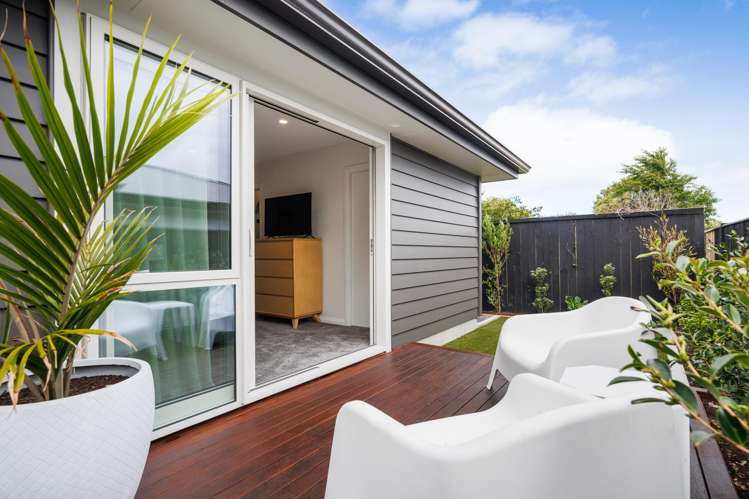 15 Samuel Place Terrace End_18